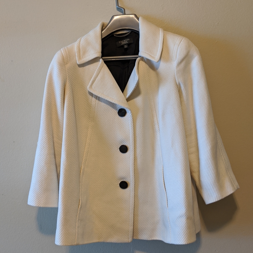 A shape, cream cotton jacket, excellent condition